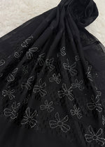 Zarqa Noir | Bow