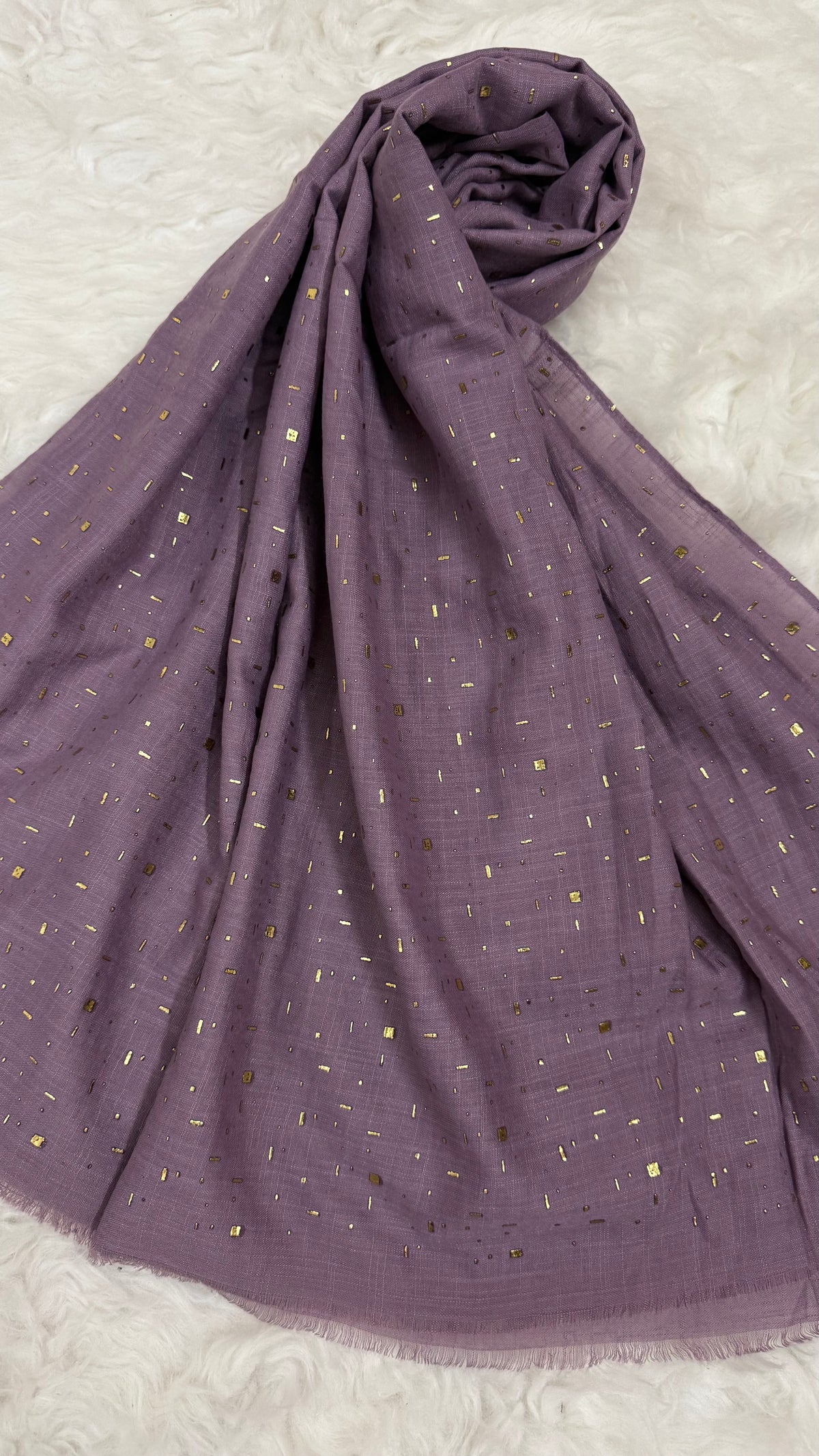 Lawn Foil Spread Hijab | Lilac