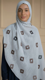 Zari Daira Hijabs | White