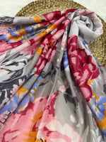 Lustre Petals | Pinkish