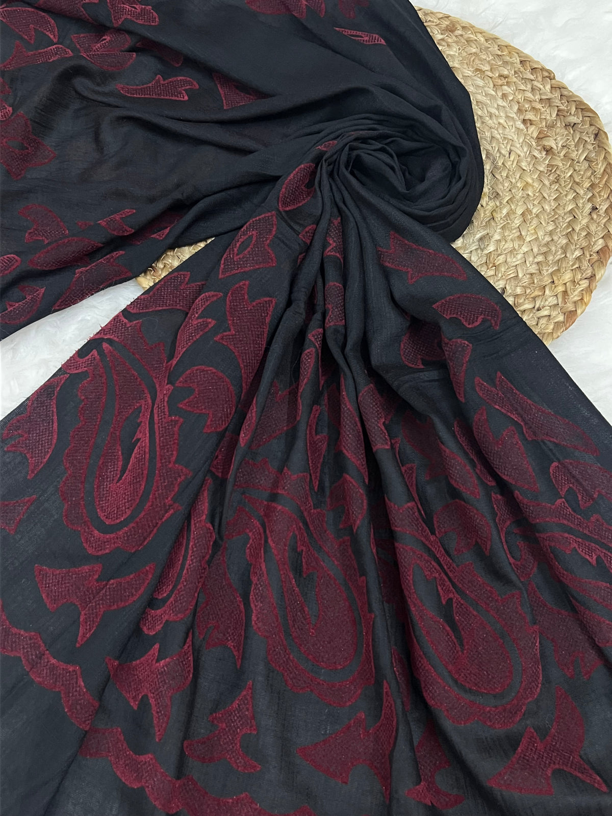 The Velvet Motif Series | Black Beauty