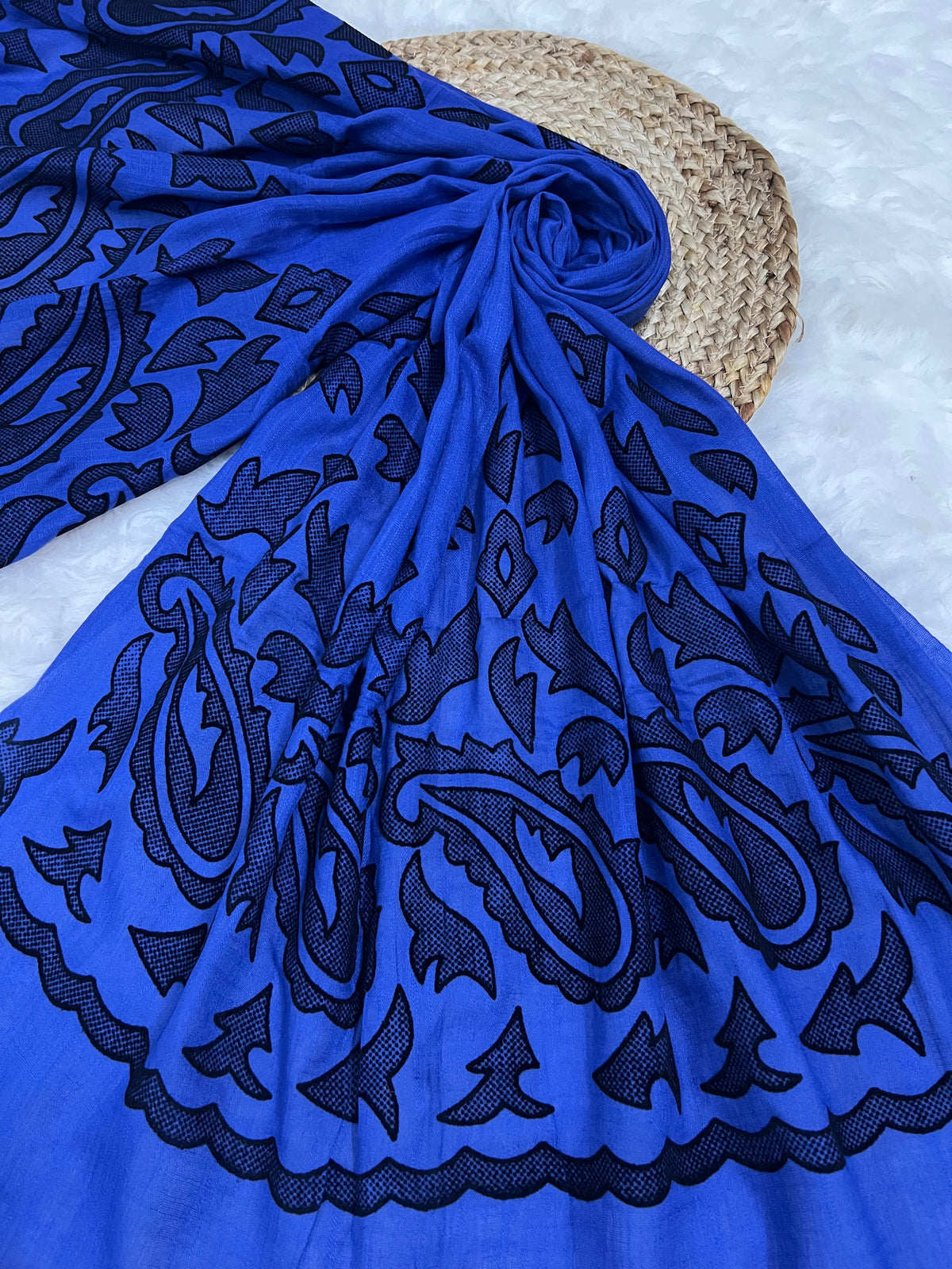 The Velvet Motif Series | Royal Blue 02