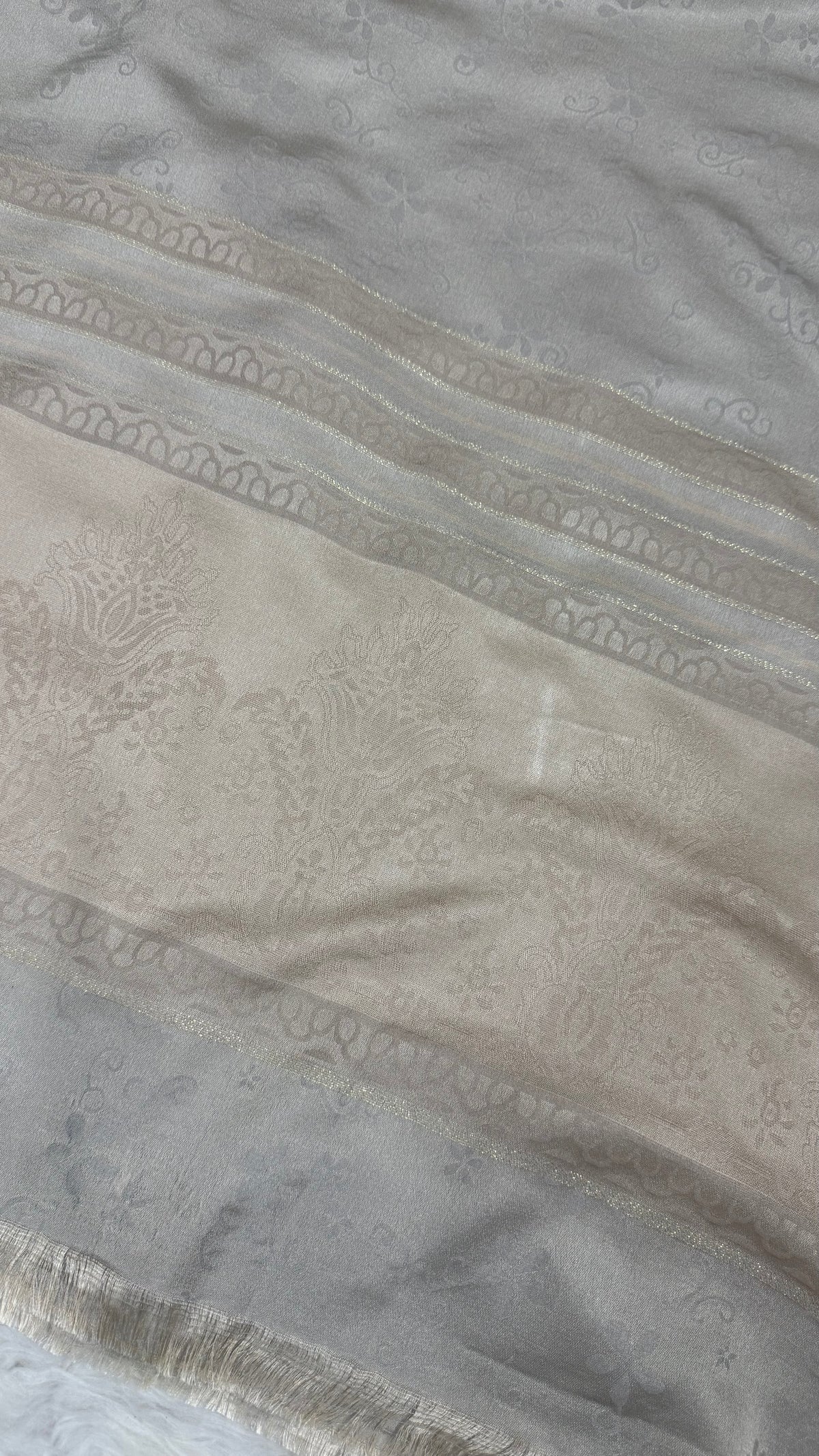 Royale Lawn JacquardII | Moonstone Beige