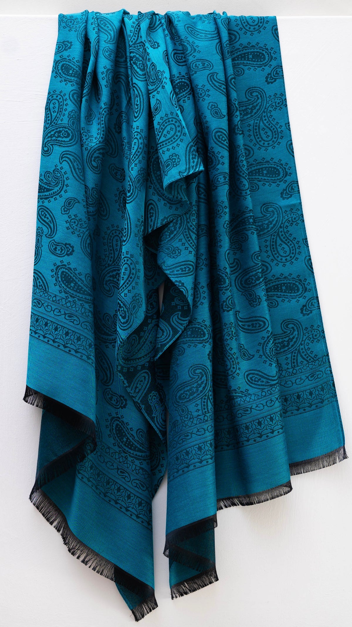 Regal Paisley | Ocean Charm