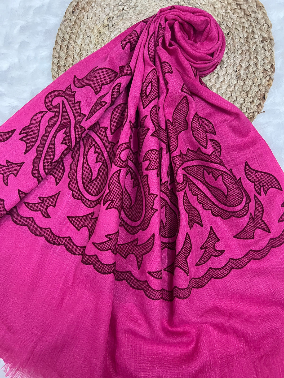 The Velvet Motif Series | Fuchsia Statement 01