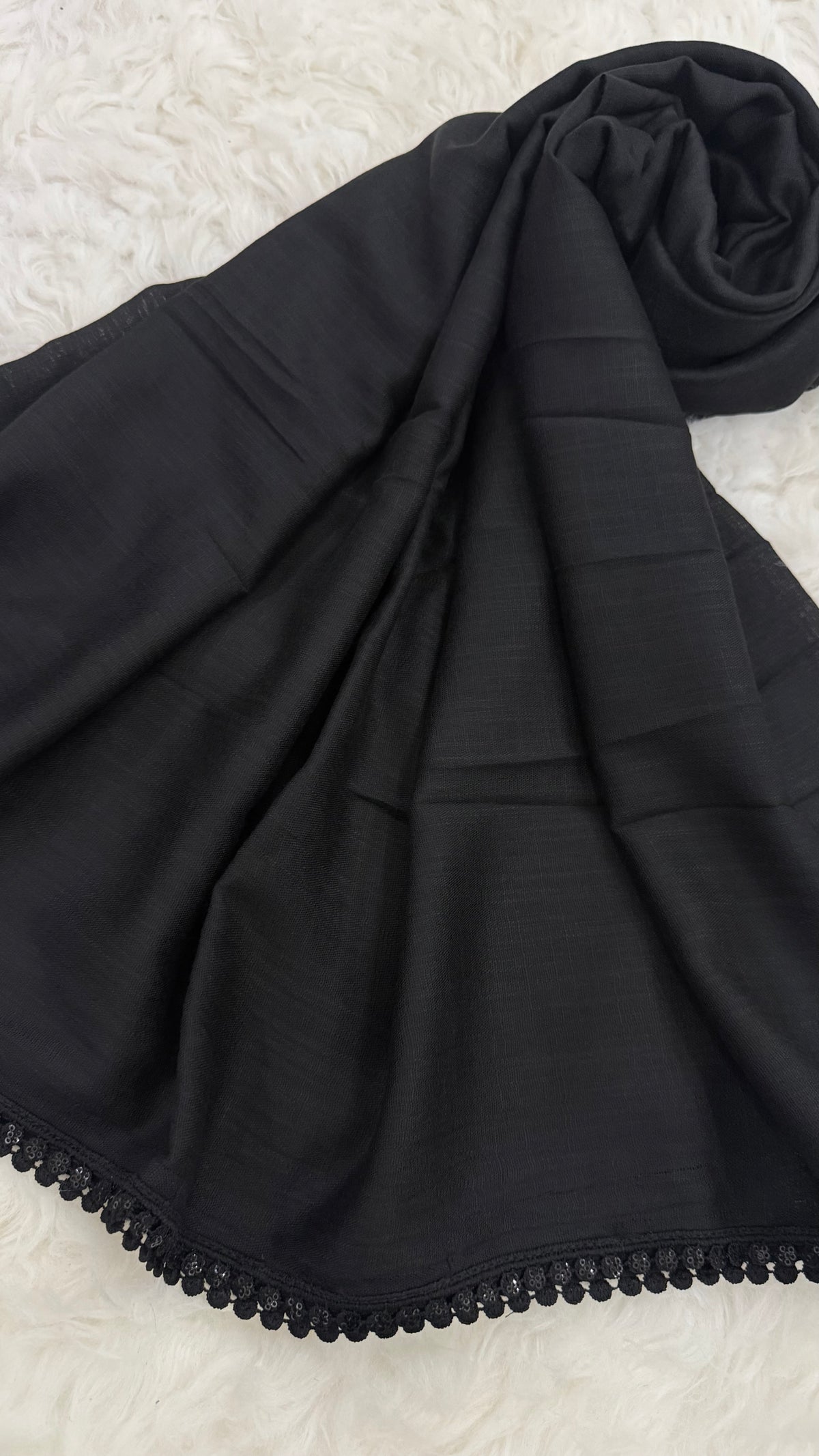 Plain Lawn Black Hijab | One Sided Shimmer Lace