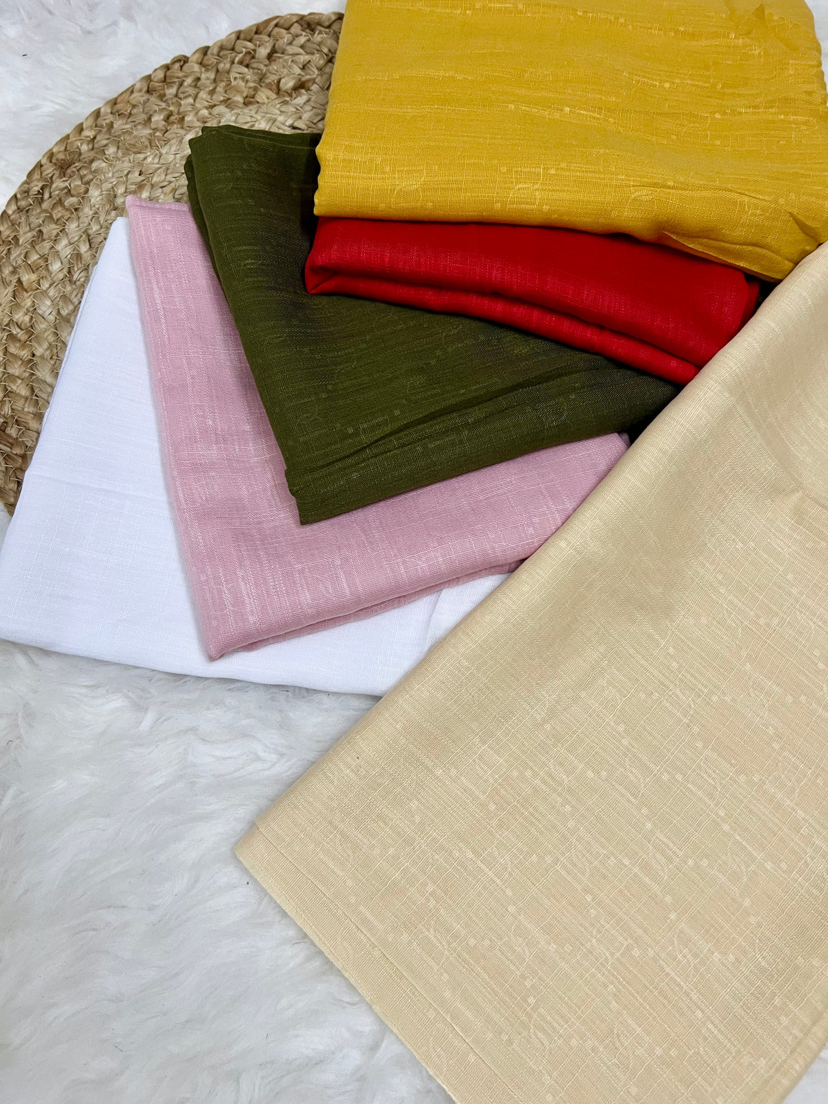 Regal Dior Monogram Lawn - Red