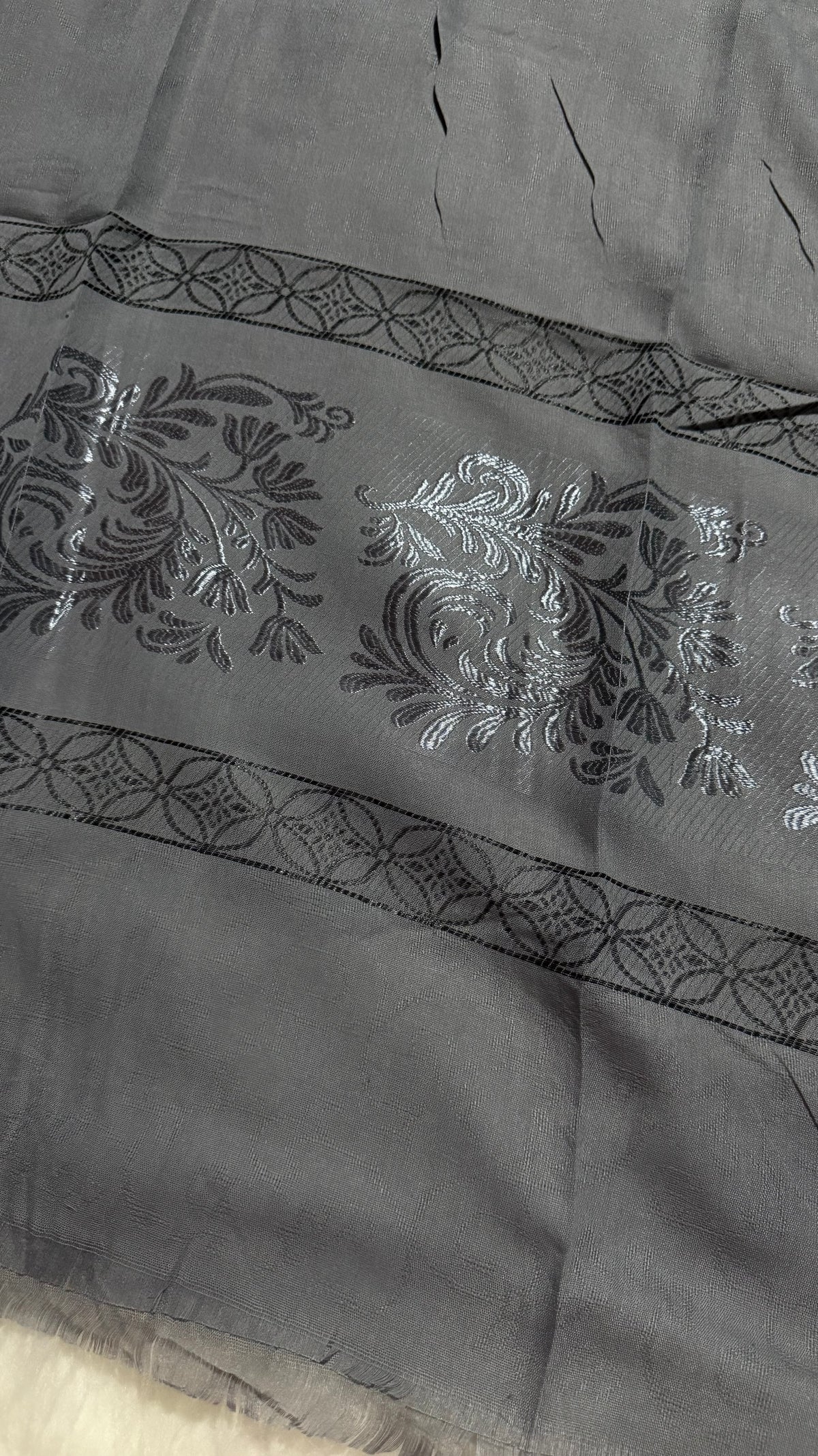 Lawn Jacquard Border | Silver Grey