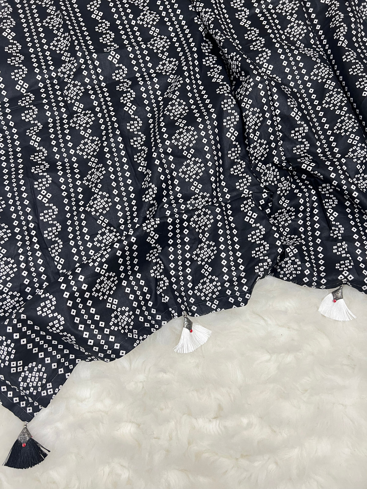 Midnight Black Chunri | Stole