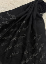 Zarqa Noir | Chains
