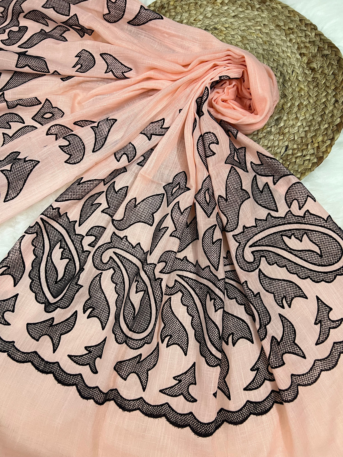 The Velvet Motif Series | Peachy Pink 02