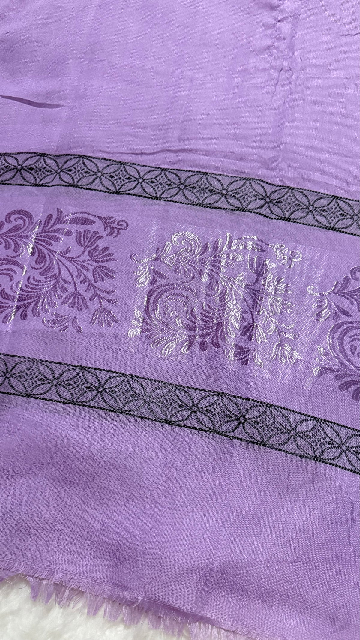 Lawn Jacquard Border | Lilac