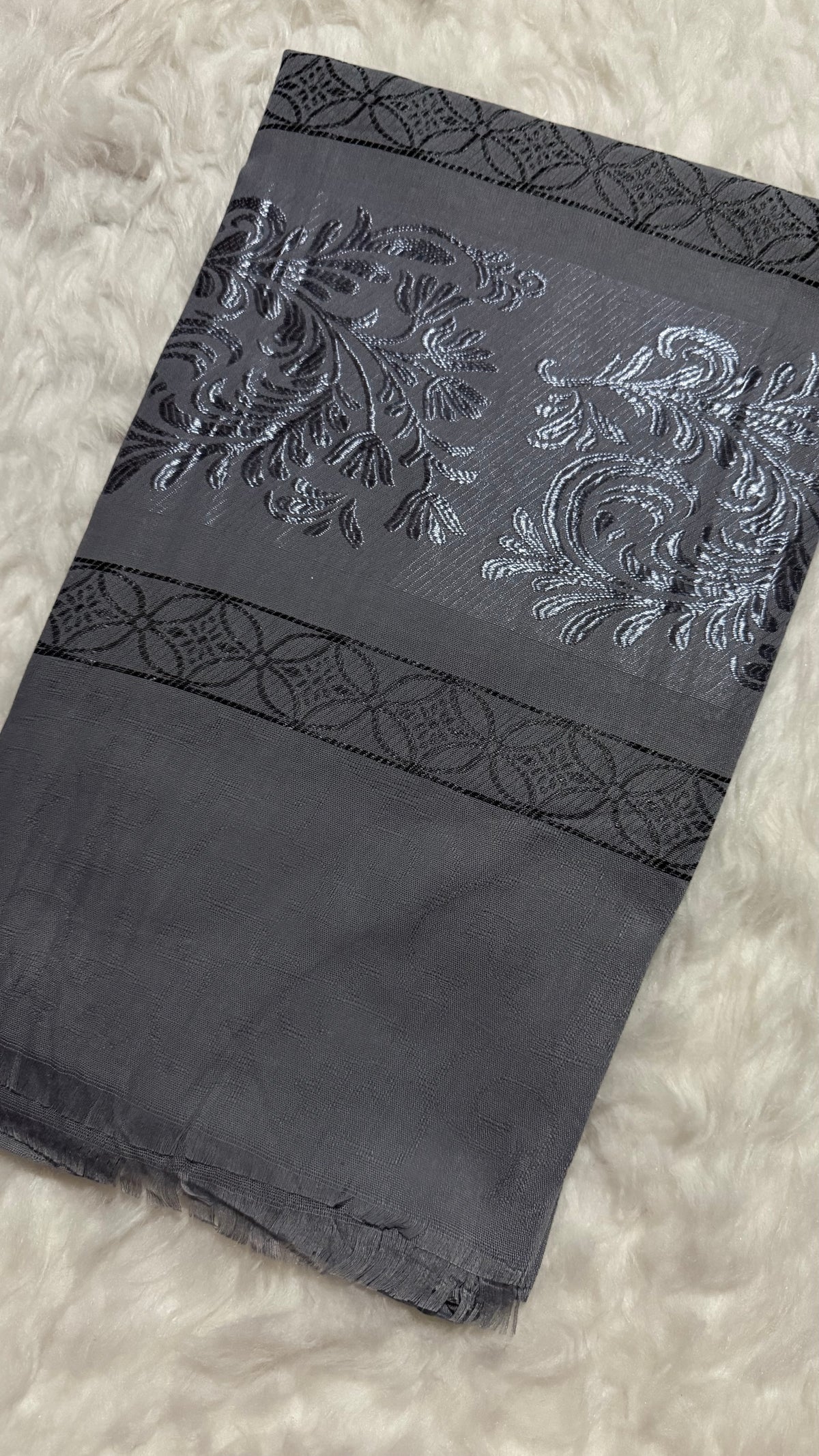 Lawn Jacquard Border | Silver Grey