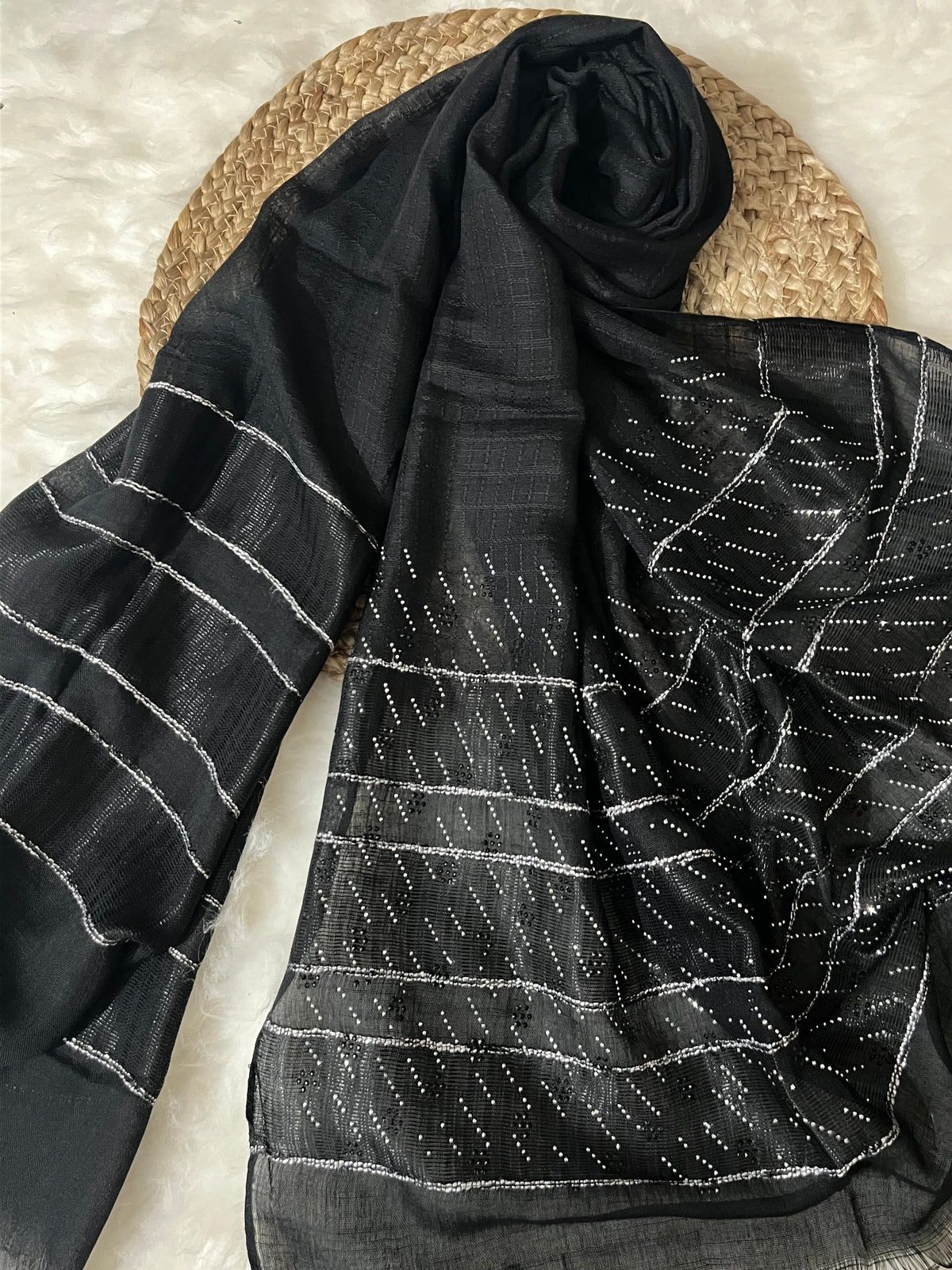 Zarqa Noir | Short Lines