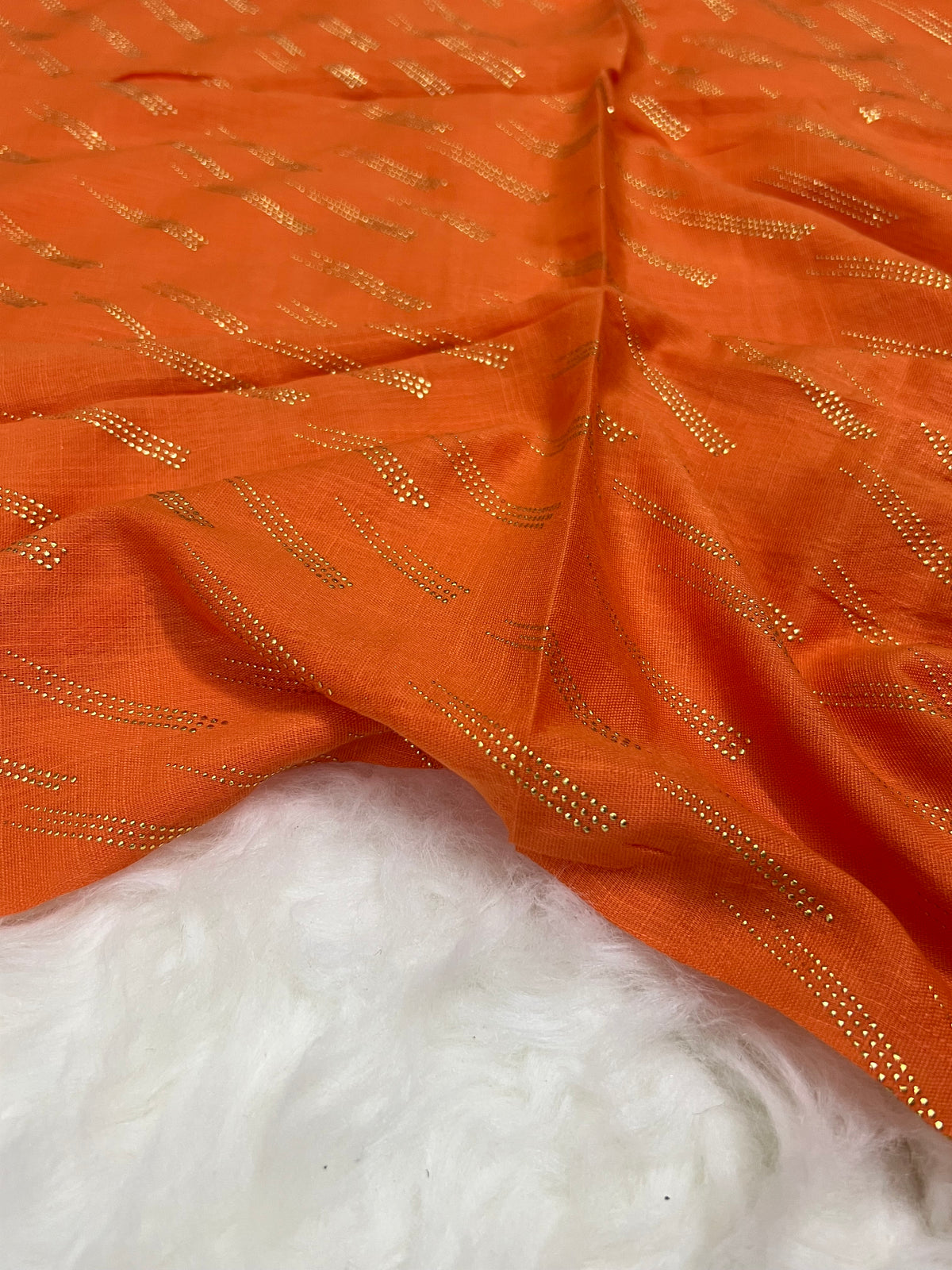 Zari Noor | Orange
