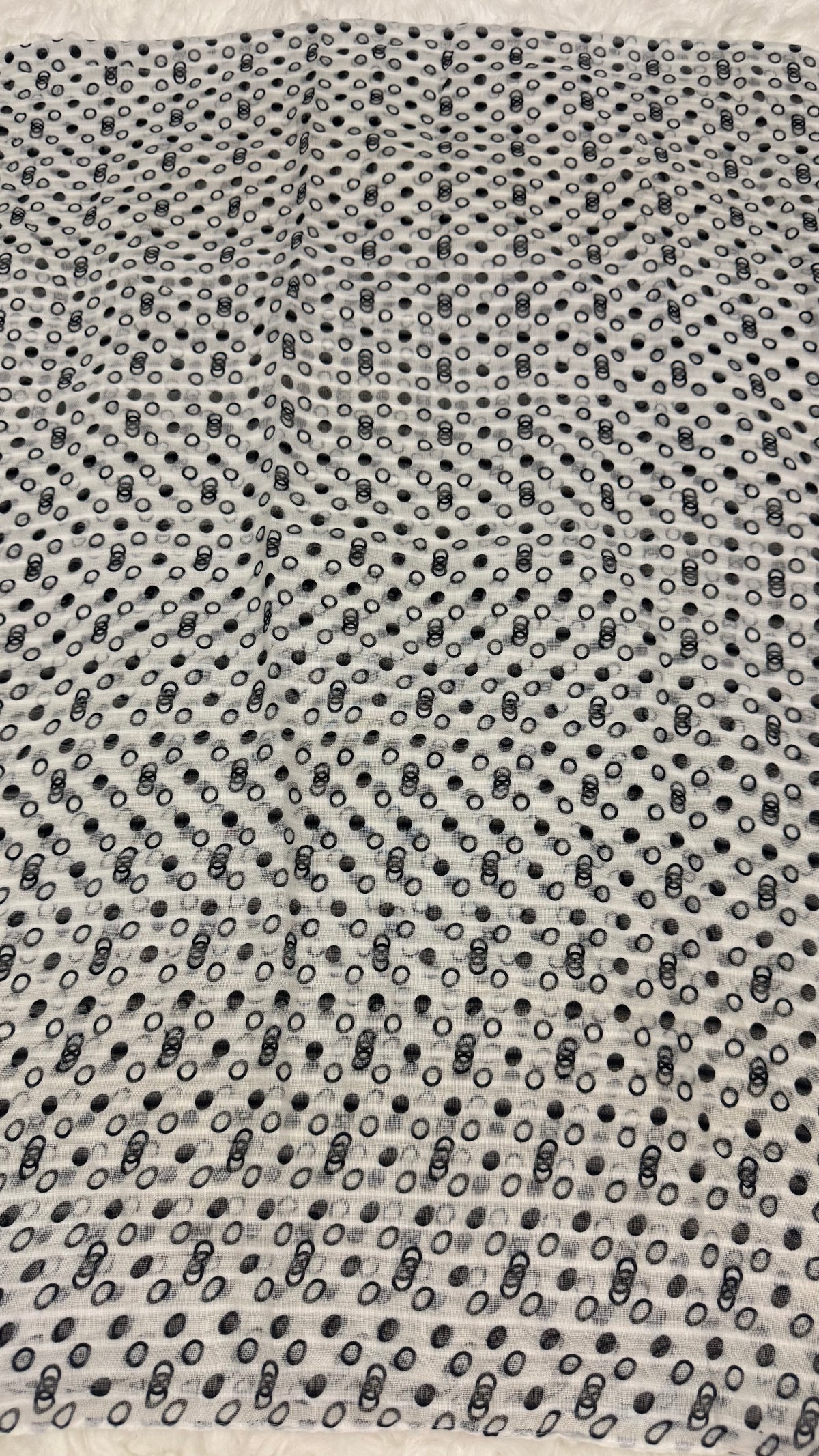 White Dots | Lawn Printed Hijab