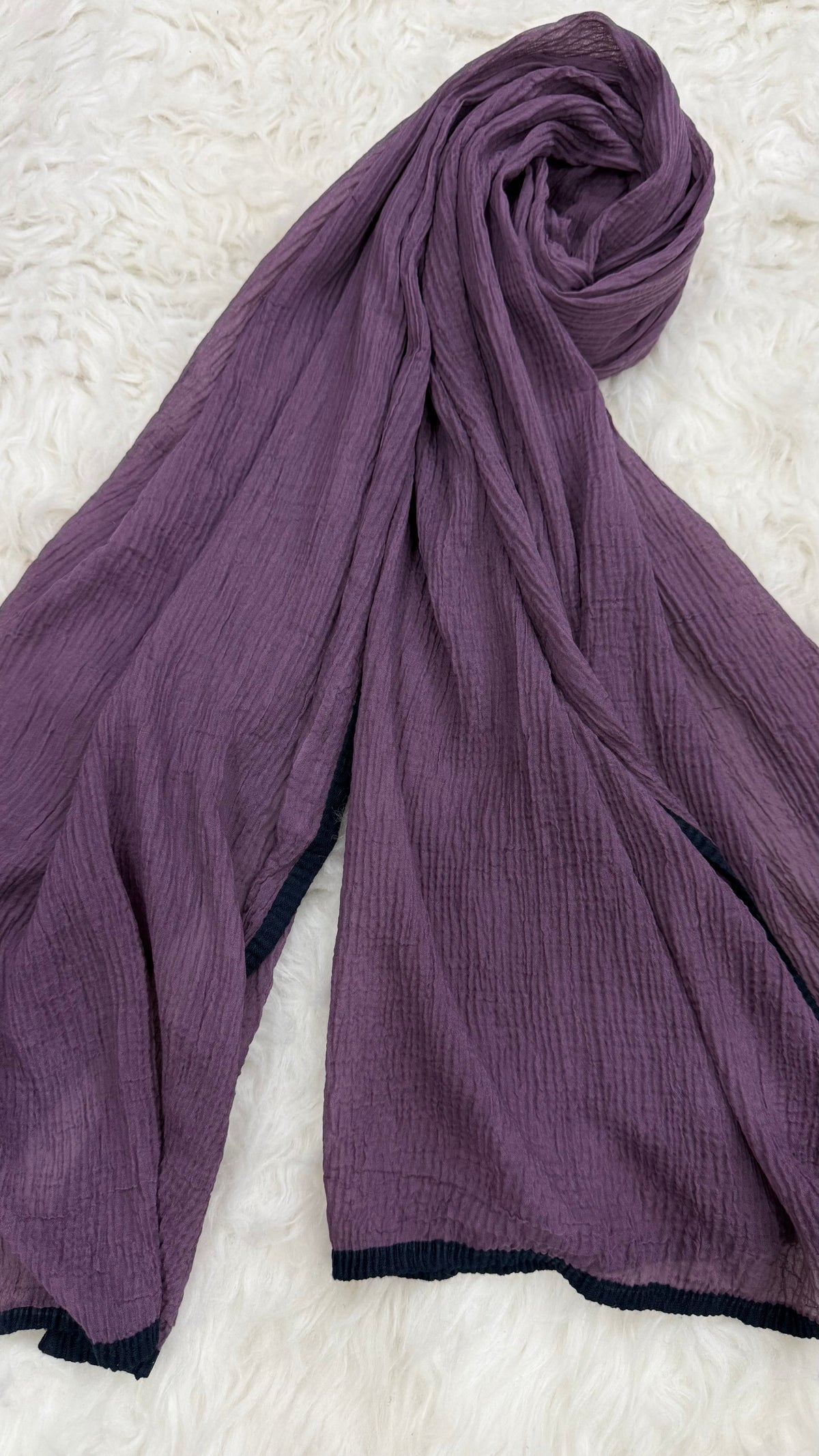 Soft Crinkle Lawn Hijab with Borders | Lilac