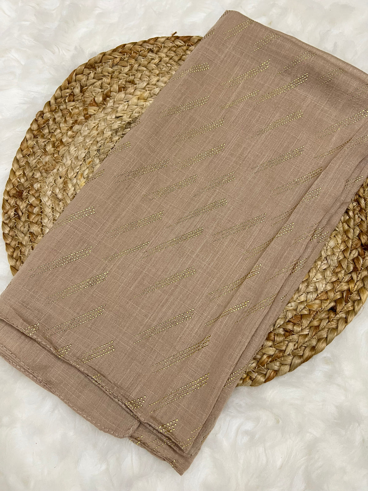 Zari Noor | Copper