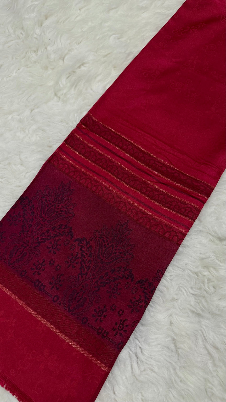 Royale Lawn JacquardII | Ruby Crimson