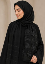 Zarqa Noir | Bow