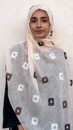 Zari Daira Hijabs | Cream