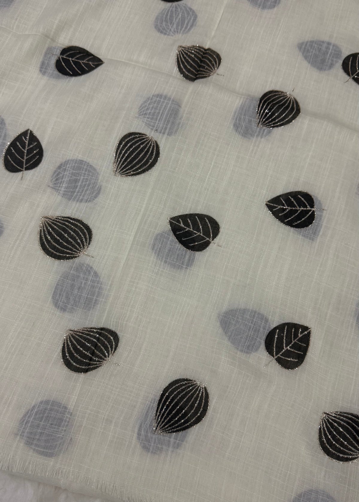 Lawn Block Print Hijab | Shiny Leaf | Cream White