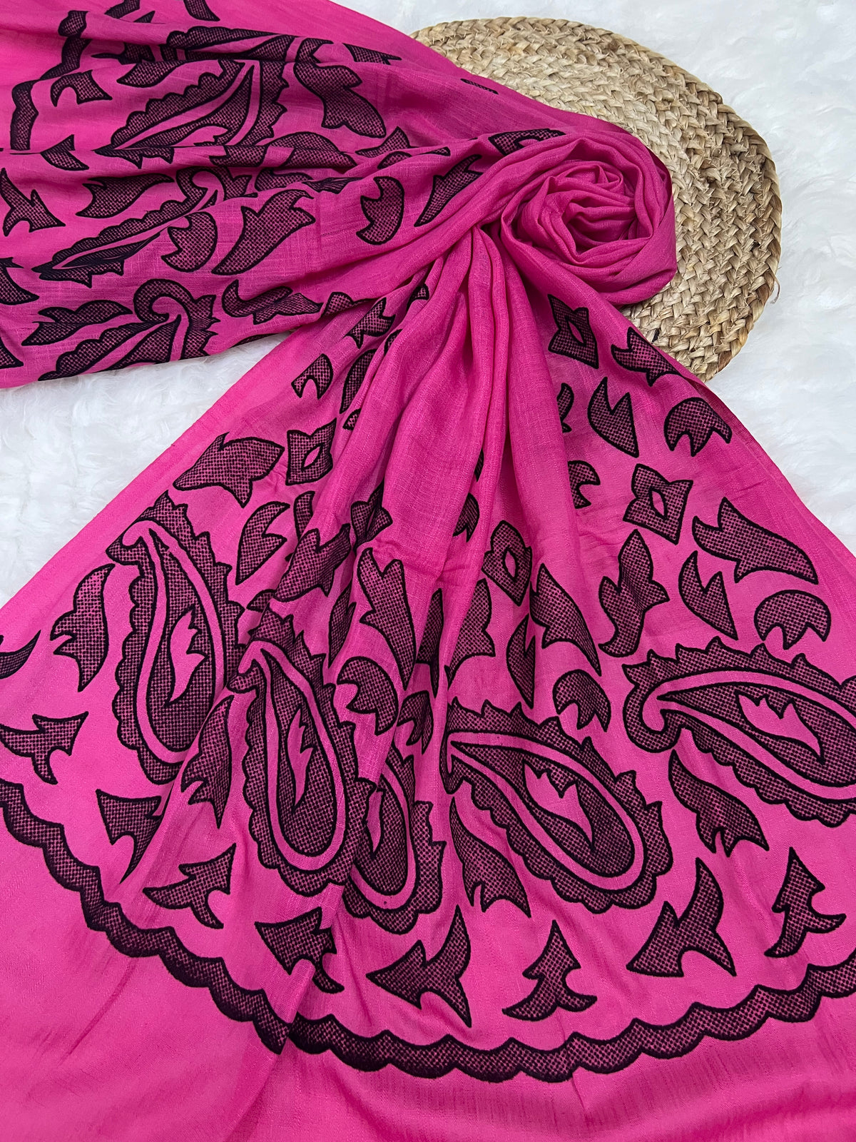 The Velvet Motif Series | Fuchsia Statement 02
