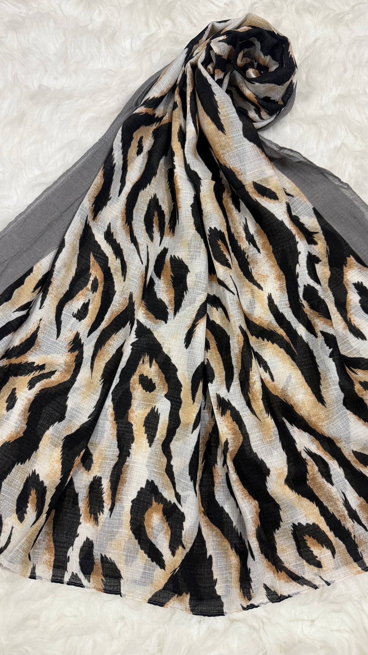 Safari Smoky Grey | Lawn Printed Hijab