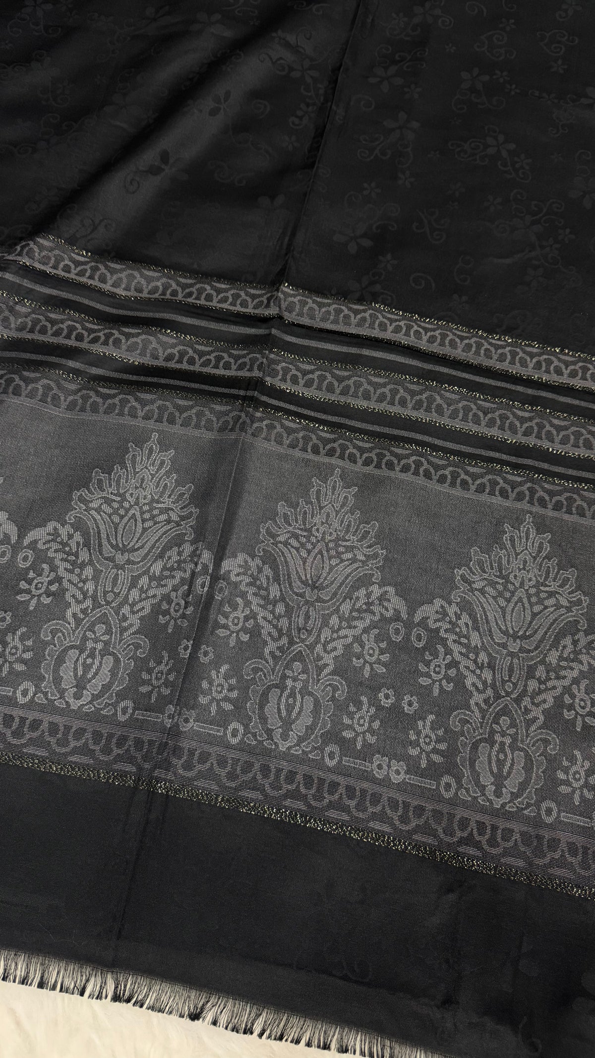 Royale Lawn JacquardII | Charcoal Noir