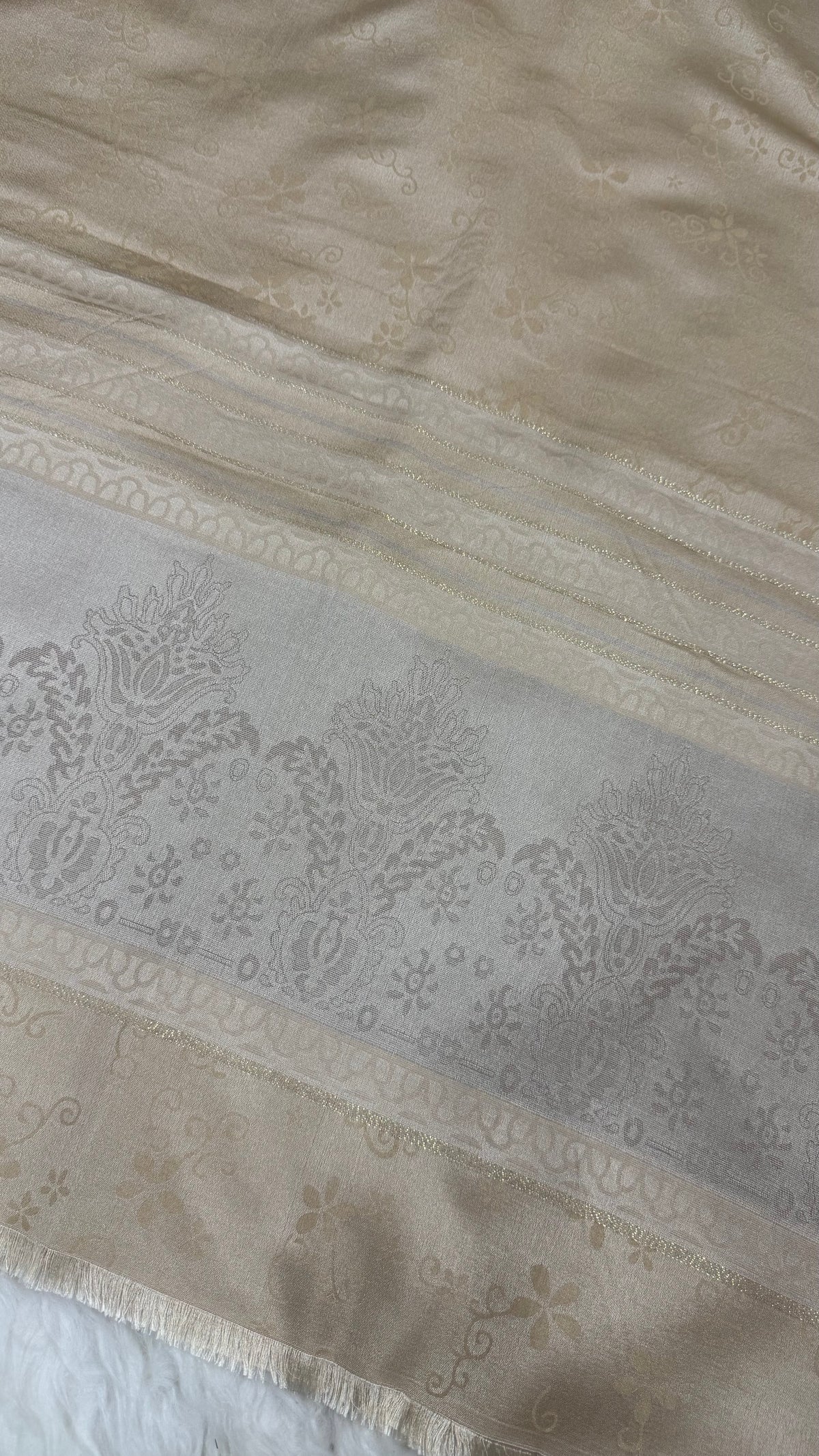 Royale Lawn JacquardII | Soft Beige Pearl