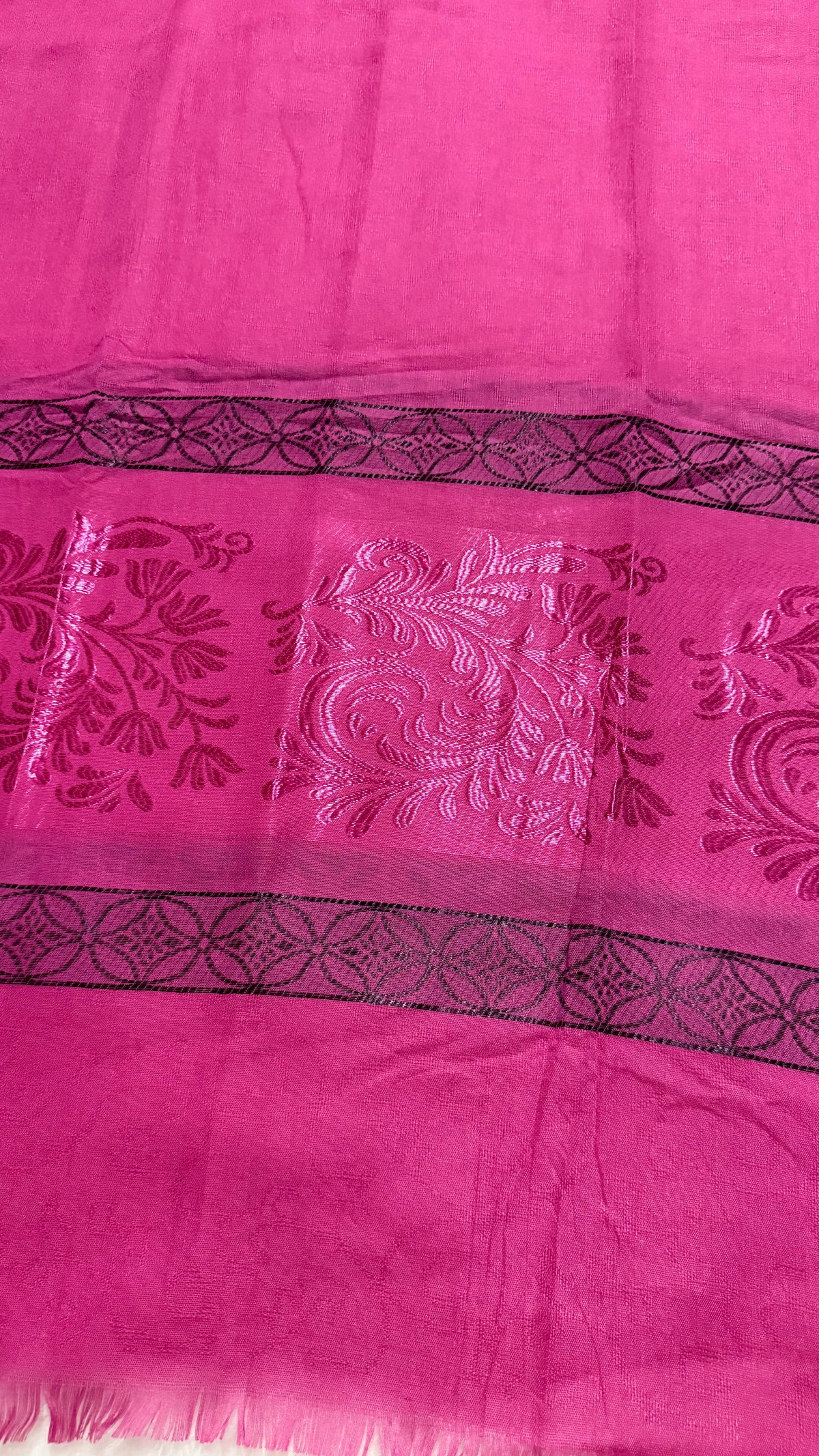 Lawn Jacquard Border | Fuchsia Pink