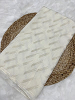 Zari Noor | Cream