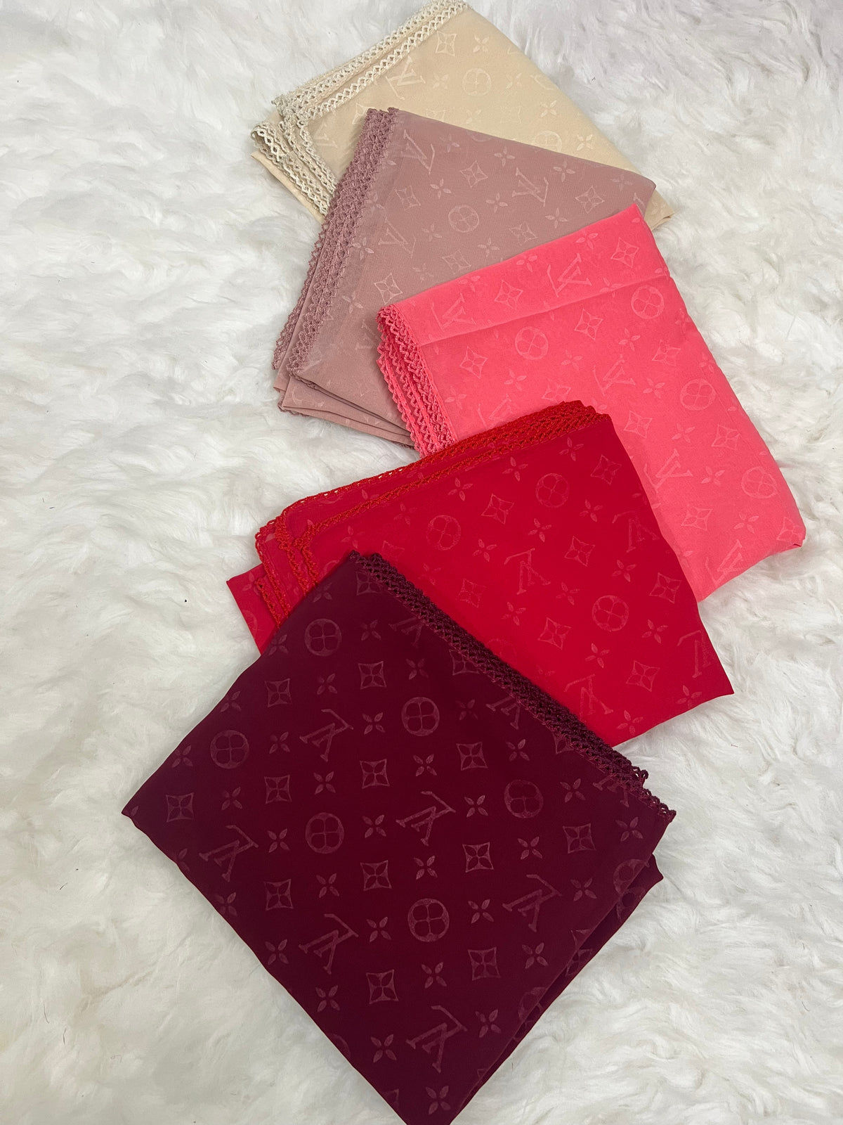 Monogram Georgette | LV | Maroon