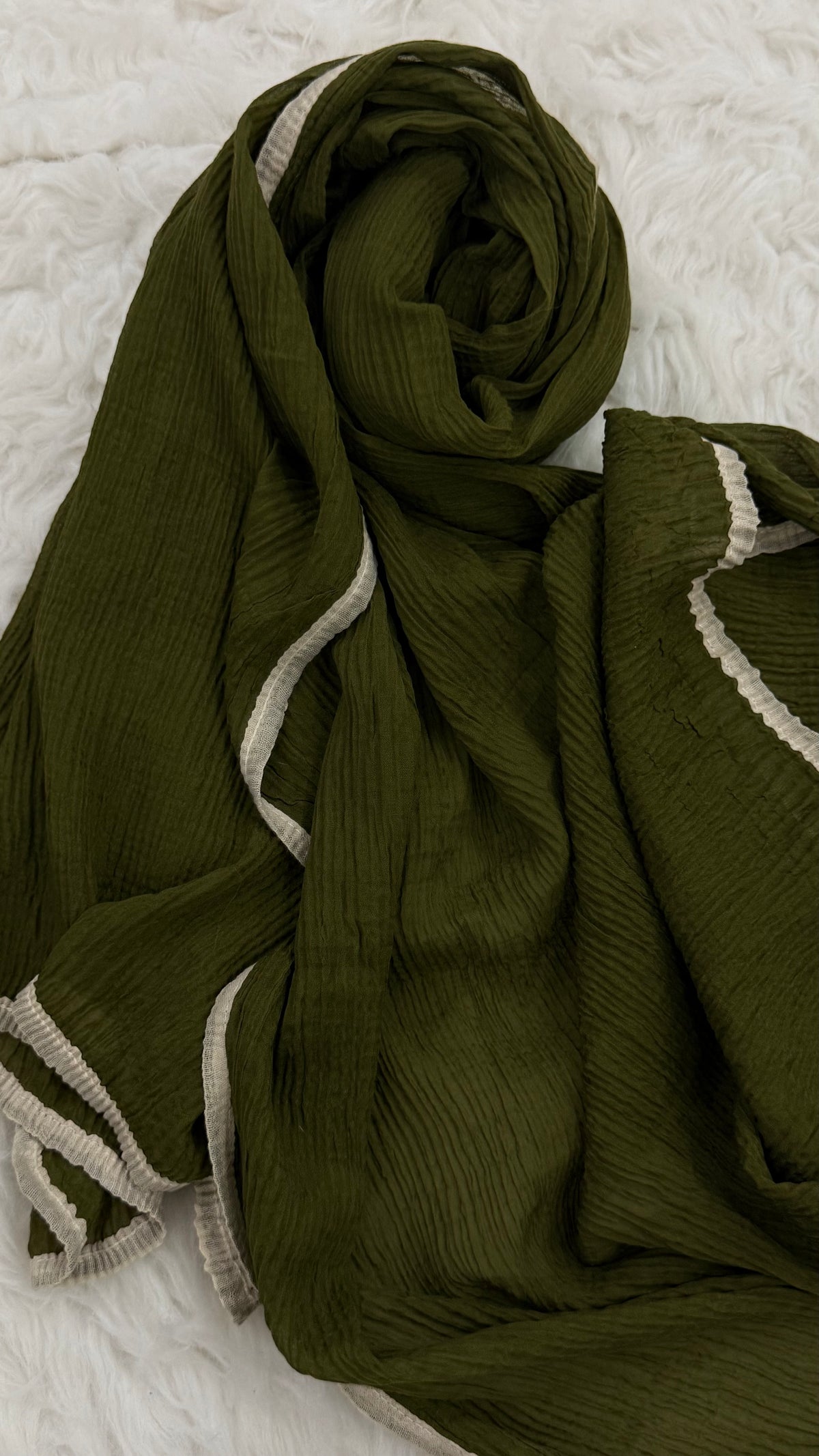 Soft Crinkle Lawn Hijab with Borders | Forest Green