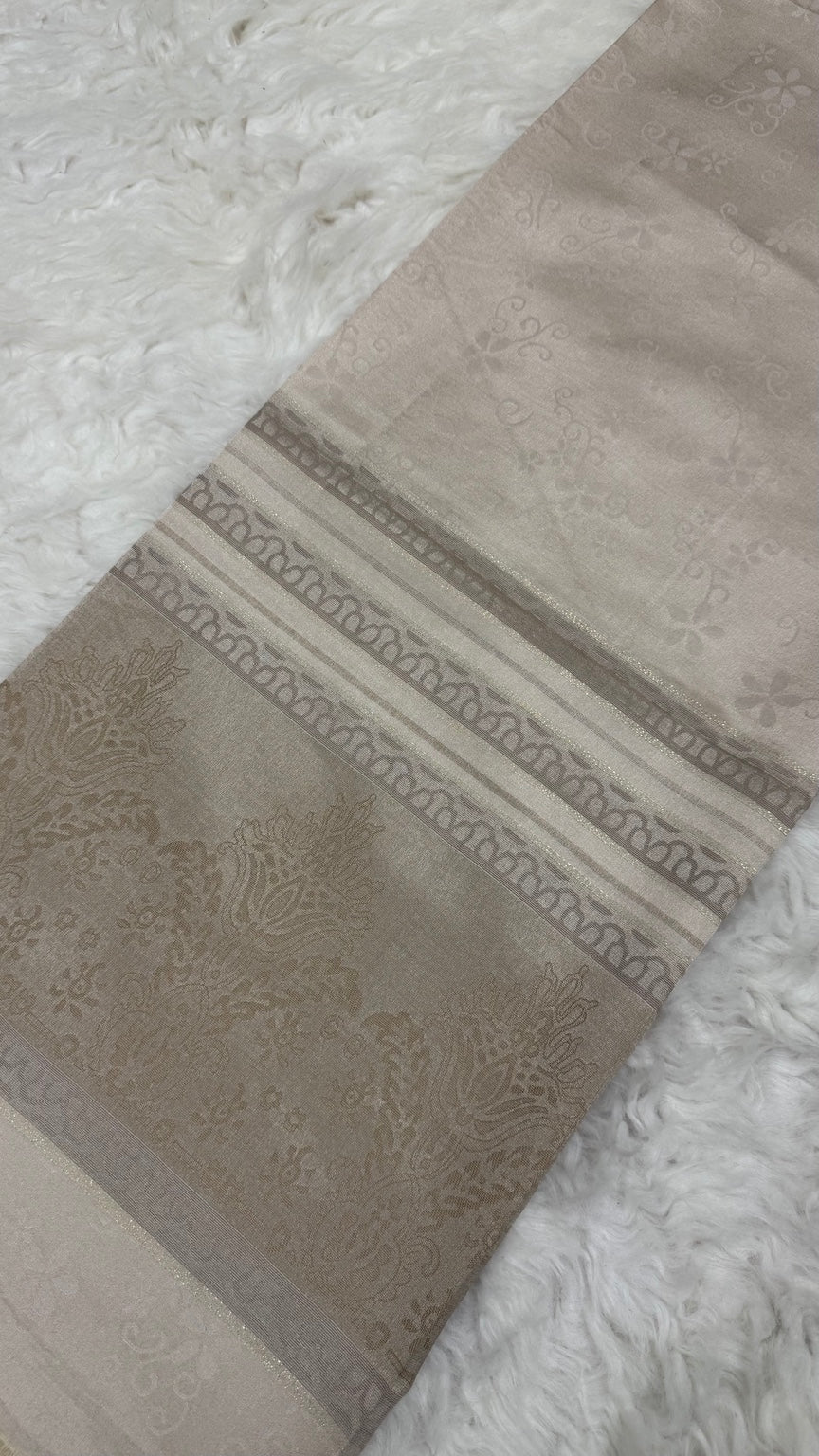 Royale Lawn JacquardII | Champagne Sand