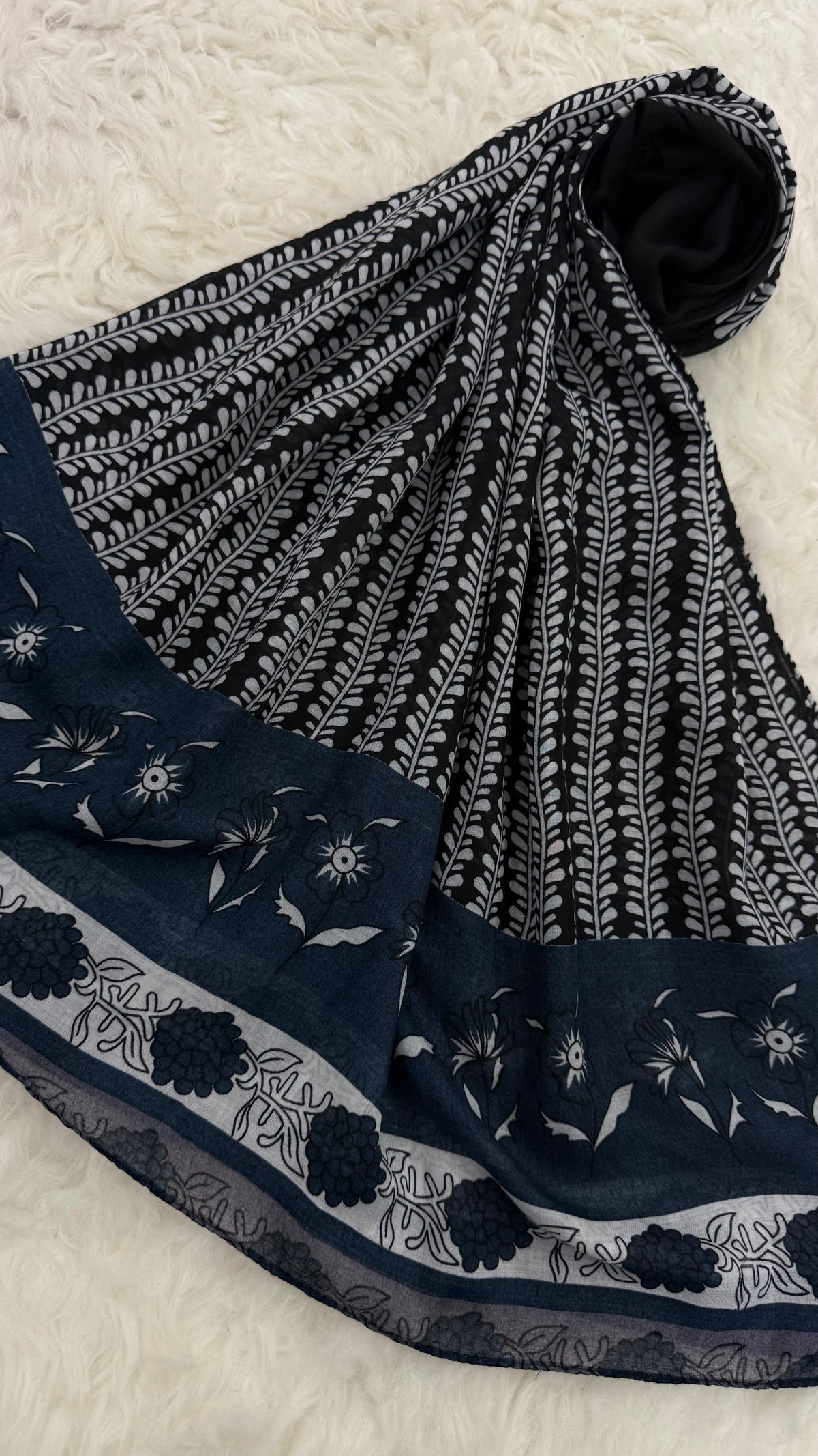 Midnight Blue | Lawn Printed Hijab