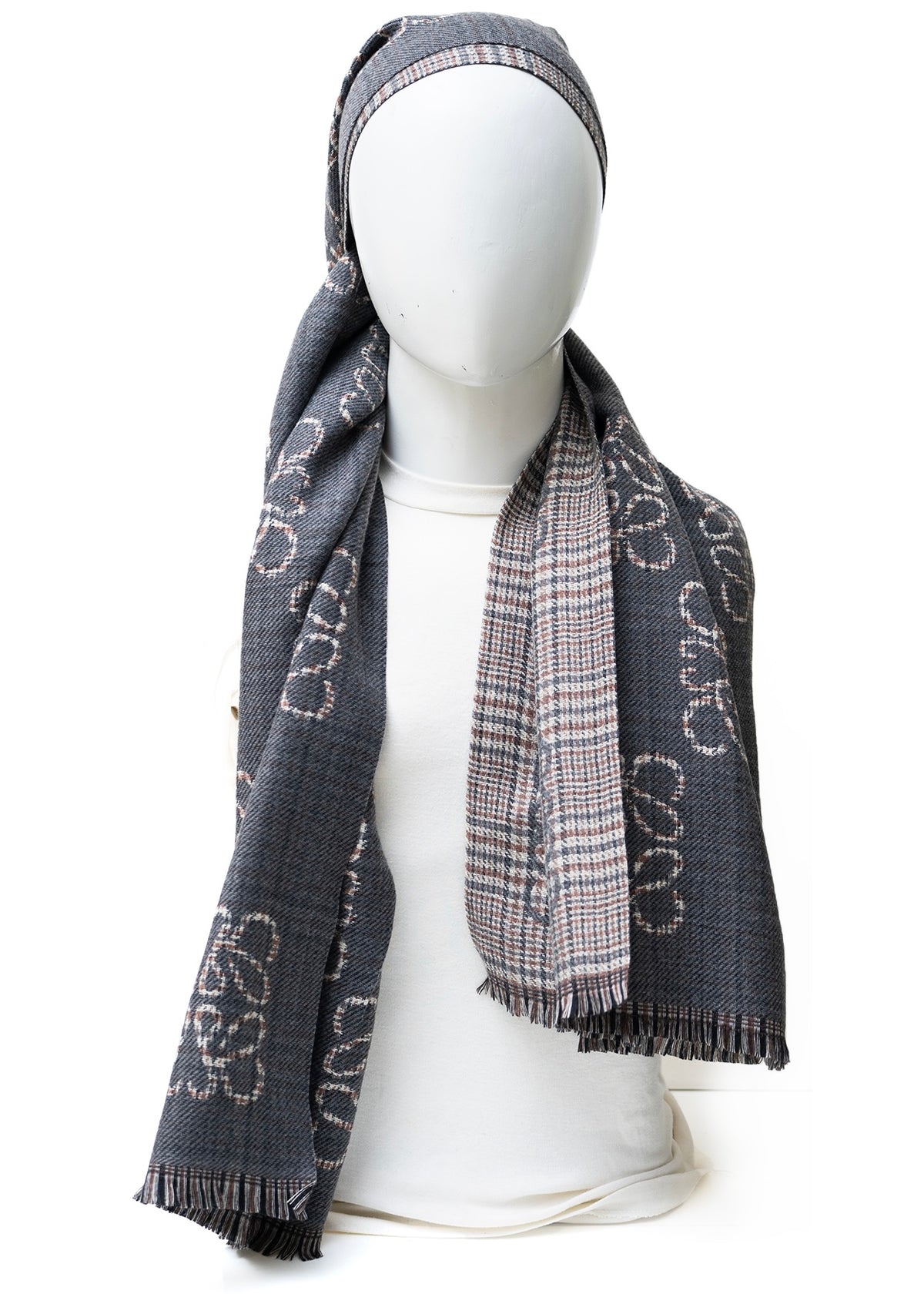 Textured Classics | Loewe Wool | Ash Grey