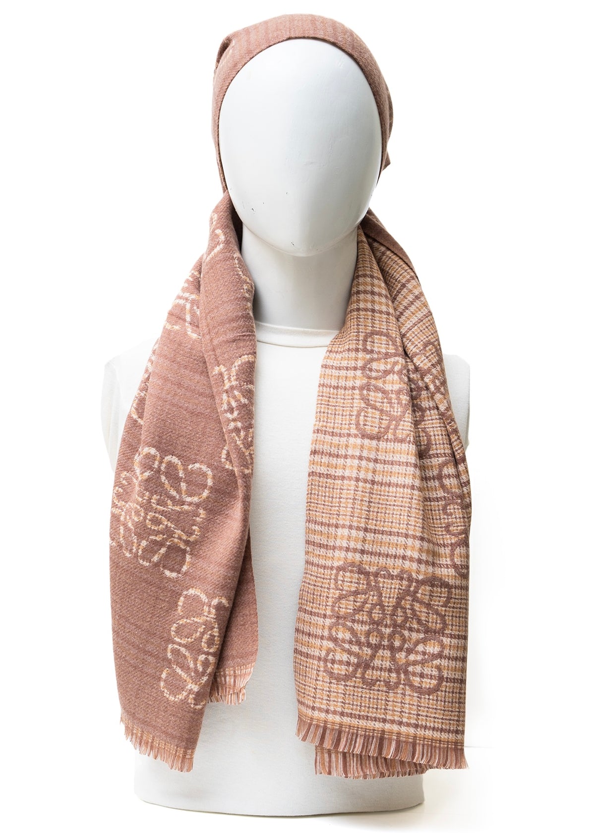 Textured Classics | Loewe Wool | Warm Mocha