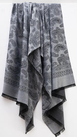 Regal Paisley | Silver Mist