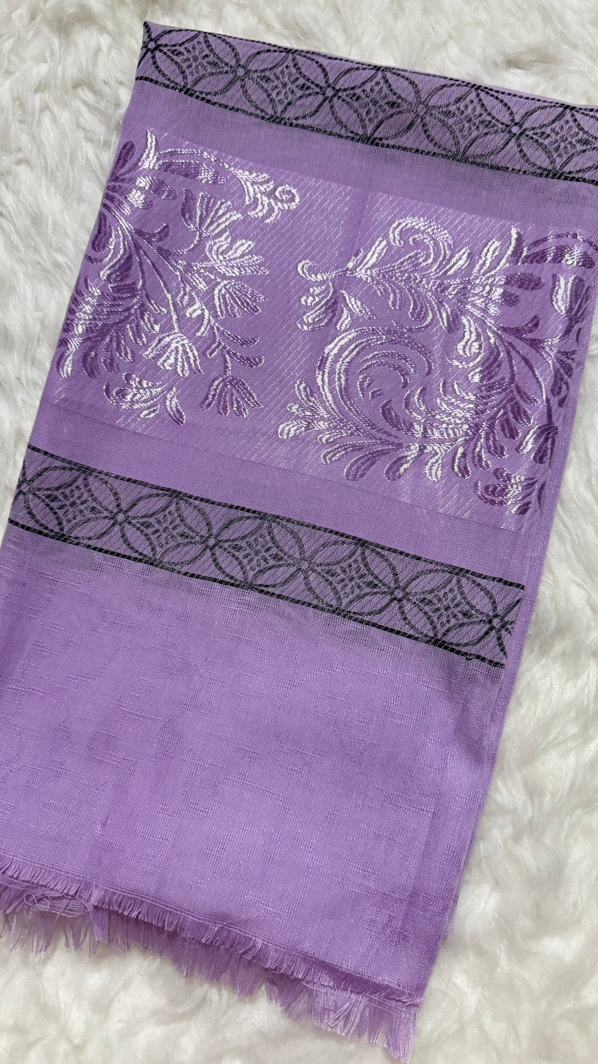Lawn Jacquard Border | Lilac