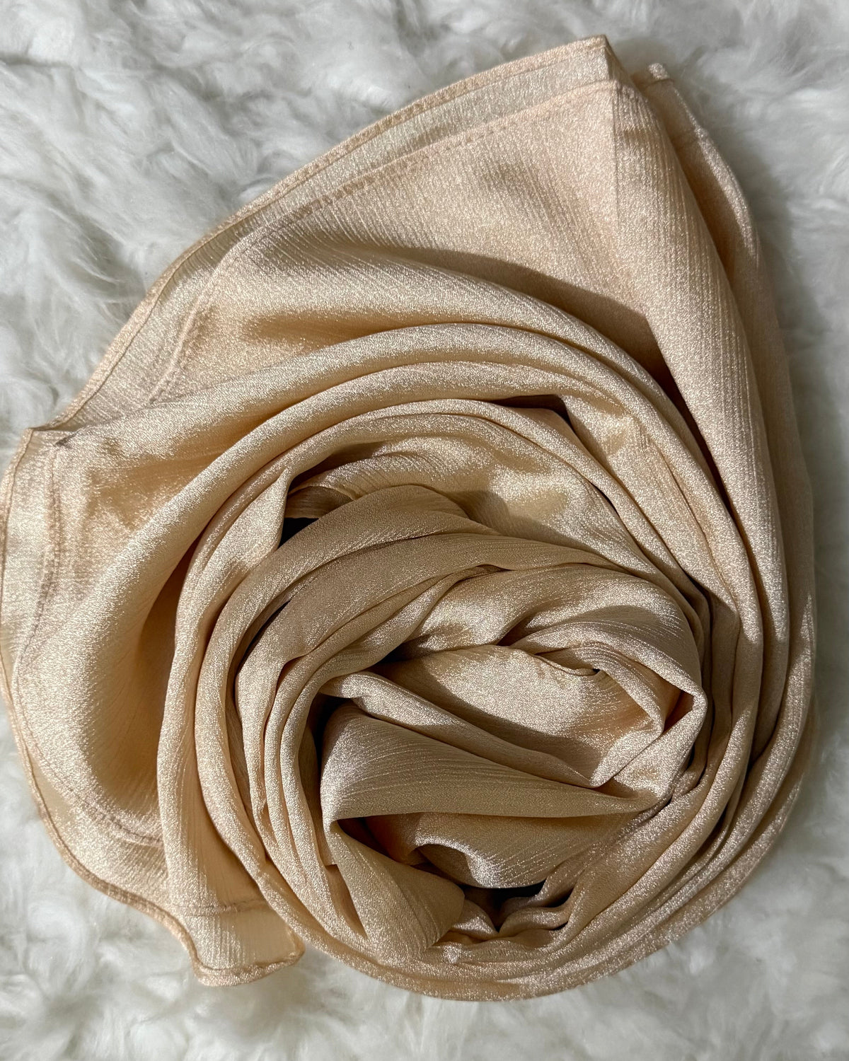 Luxe Crinkle Silk - Warm Golden Champagne